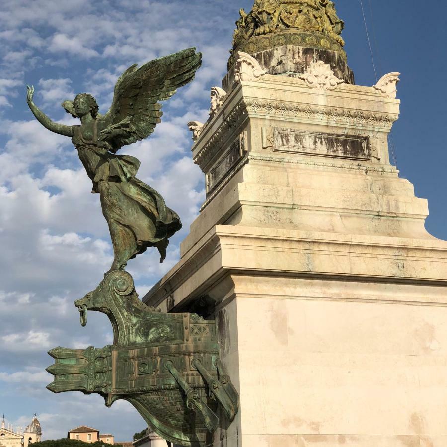 Margana Suite Rome Bagian luar foto